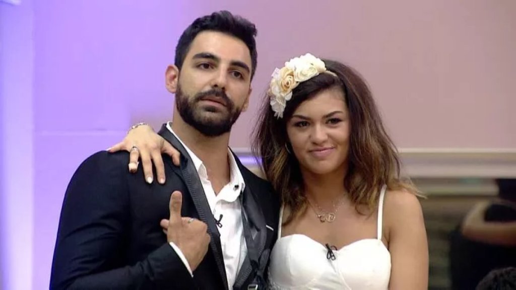 Kısmetse Olur’un Cansel’i küçük gelen bikinisini kameraya soktu! İşte o video